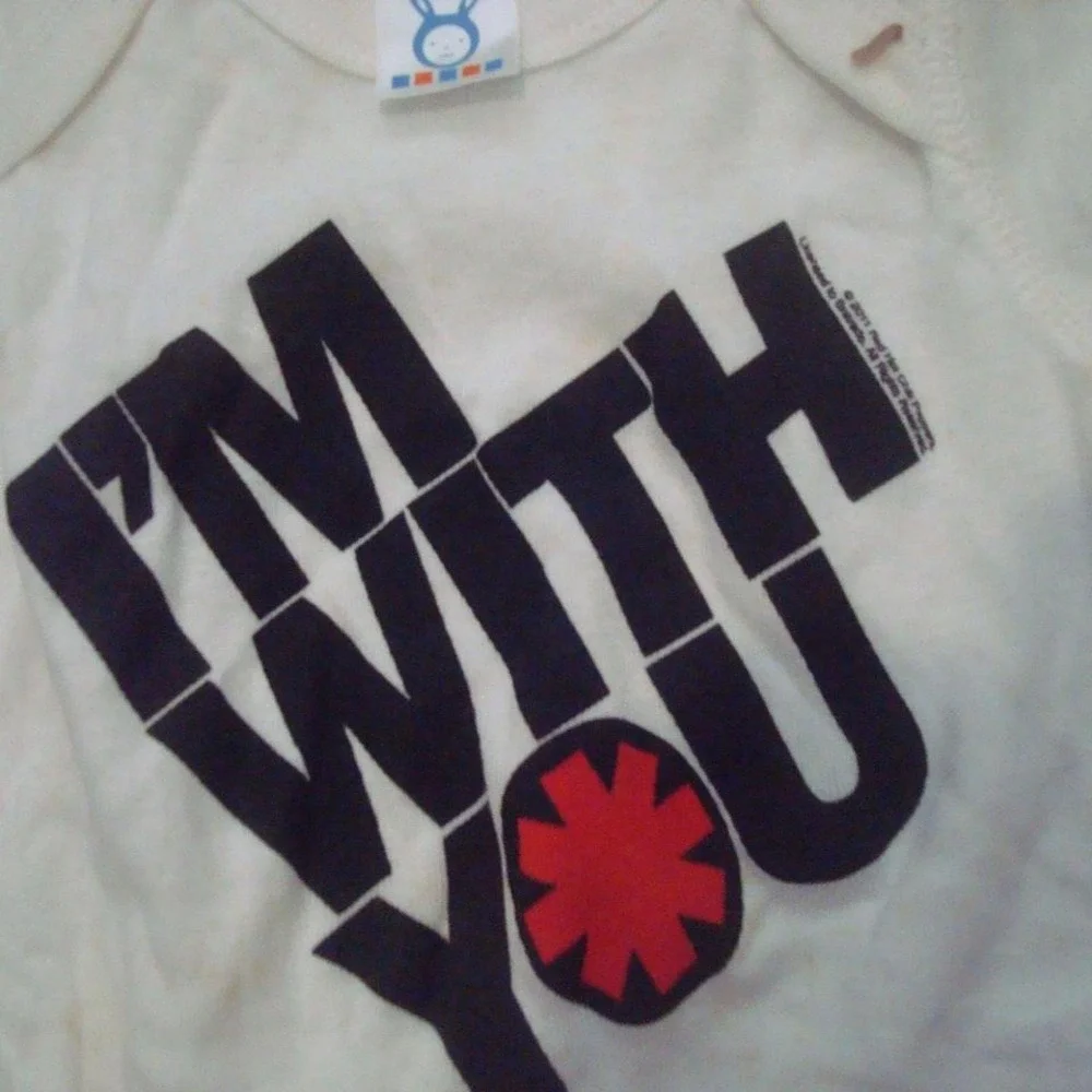 RED HOT CHILI PEPPERS 2011 6M  ROMPER sleeper SHIRT‎ KIDS VINTAGE 00S Y2K W2